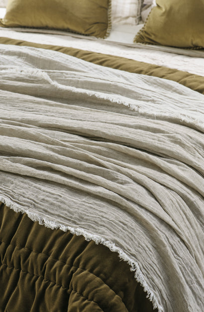 Leggera Thyme Throw