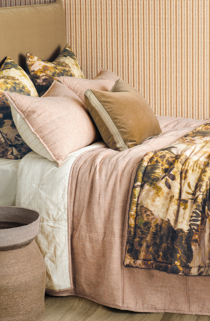 Riga Cedar Cushion