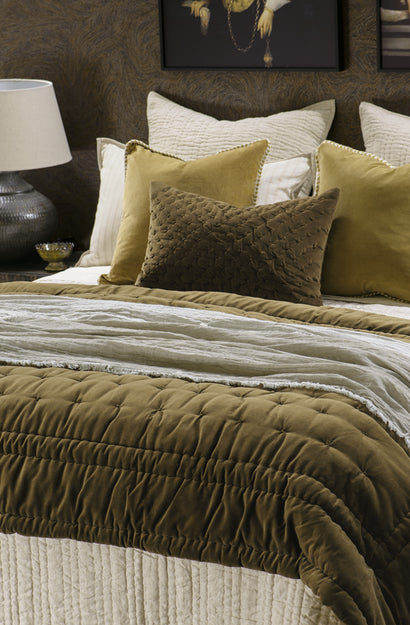 Leggera Thyme Throw