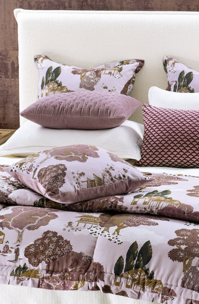 Yuttari Quartz Cushion