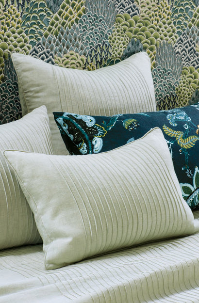 Kaiyu Seafoam Cushion