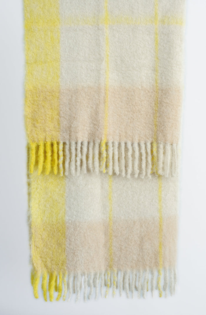 Twist Frame Throw - Natural/Lemon