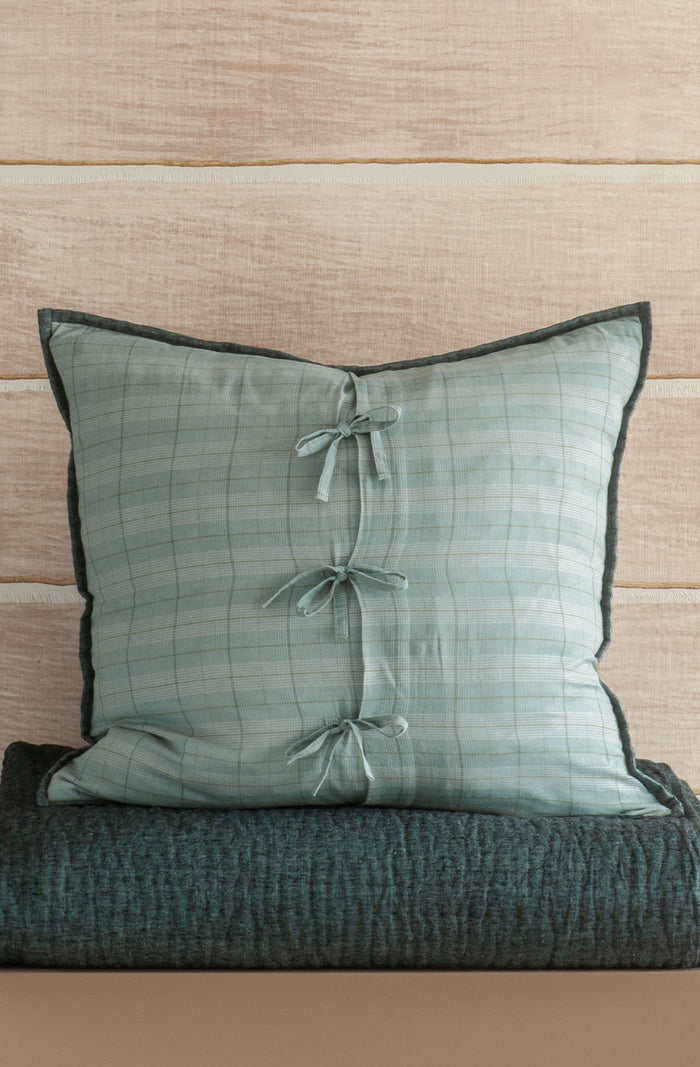 Misaka Mallard Bedspread