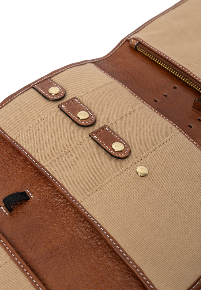 Project 7 Needle Case - Walnut/Gold