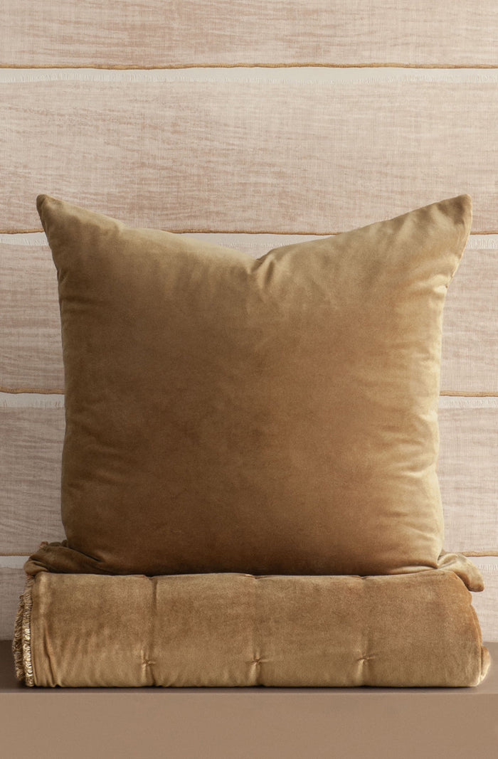 Anello Cedar Comforter