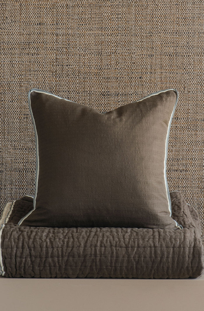 Appetto Cocoa Cushion