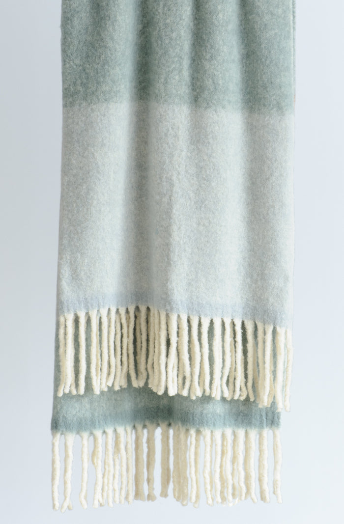 Arundel Duck Egg Throw