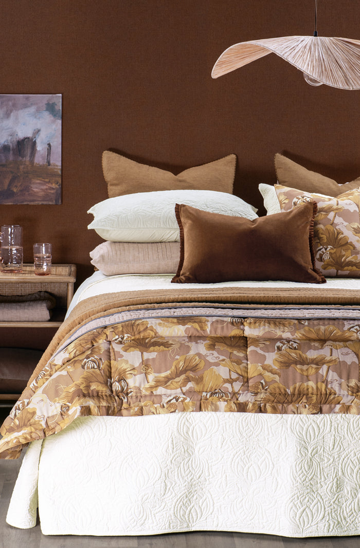 Waterlily Clay Comforter