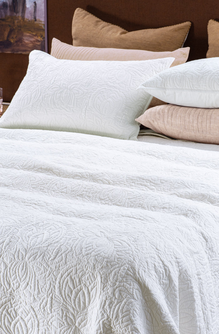 Fleur De L'Eau White Bedspread