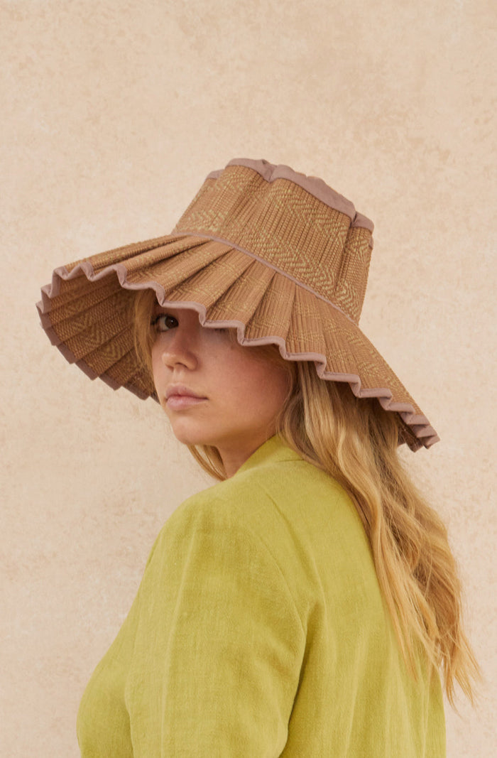 Flores Bungalow | Capri Hat