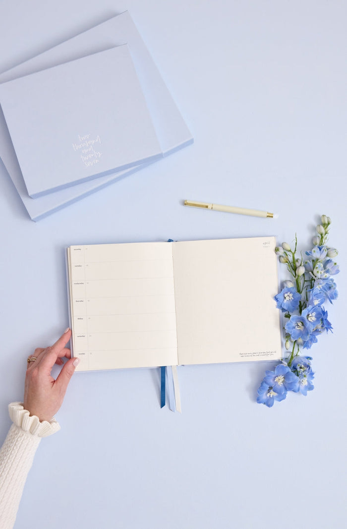 2027 Planner - Forget Me Not