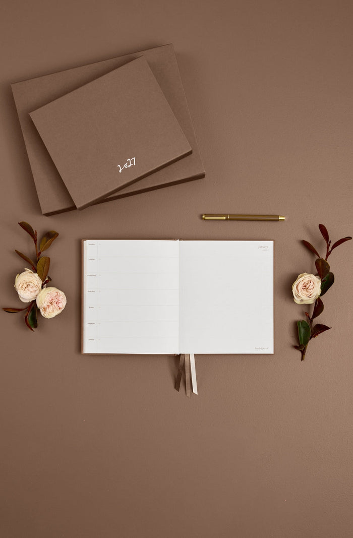 2027 Planner - Happenstance