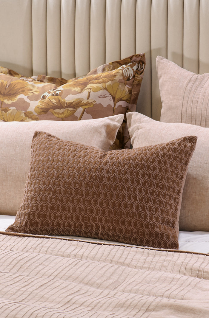 Kaiyu Pink Clay Eurocase Pair