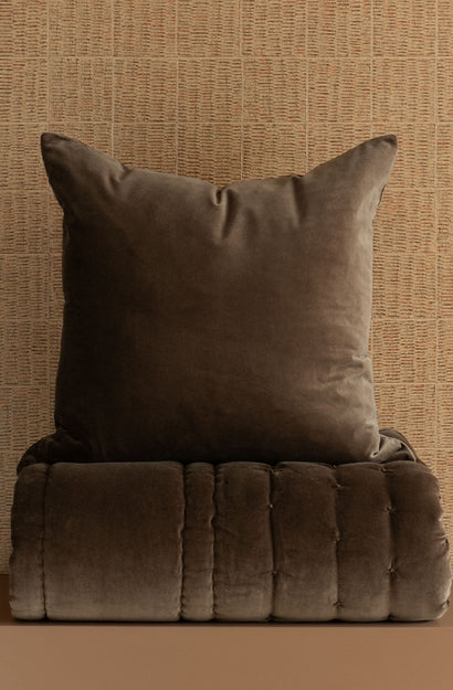 Mica Cocoa Eurocase Pair