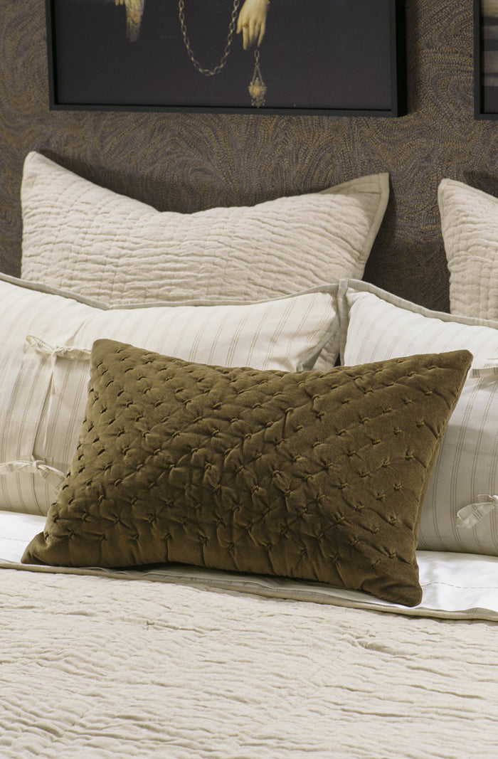 Mica Deep Moss Comforter