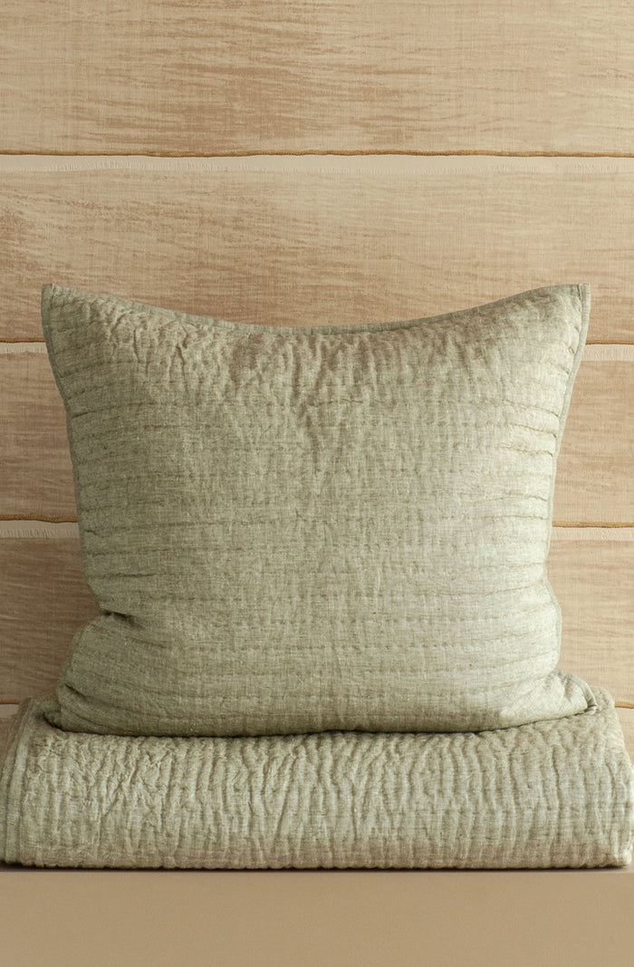 Misaka Light Moss Bedspread