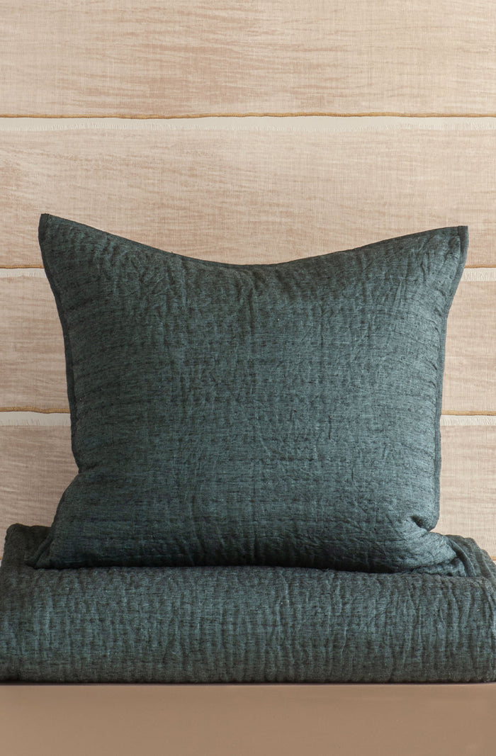 Misaka Mallard Bedspread