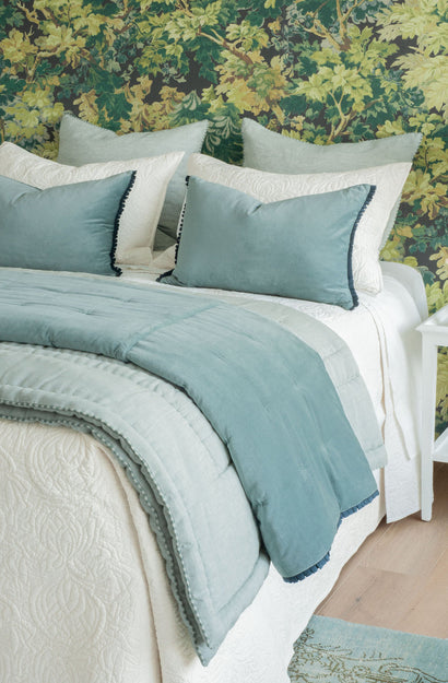 Plissado Duck Egg Comforter