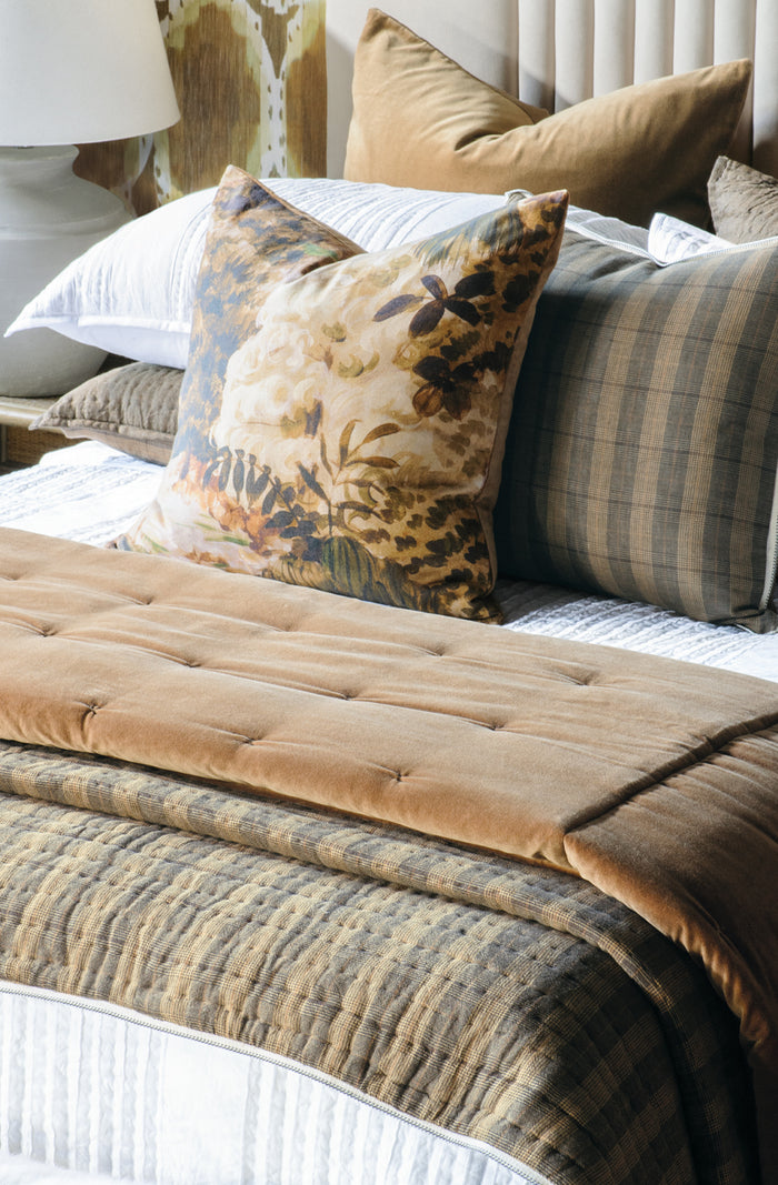 Puritsu White Bedspread