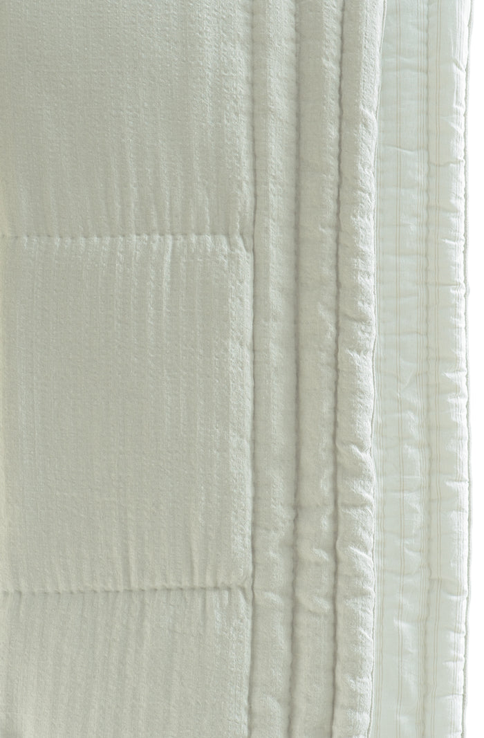 Tobiishi Oatmeal Comforter