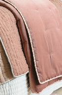 Treccia Deep Rose Comforter