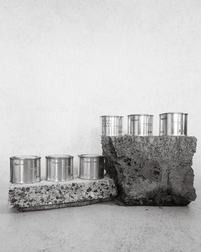 Tin Candle - Spot On - Blood Orange, Bergamot, Grapefruit, White Flower, Rose, Jasmine