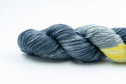 Prosper Sock Merino/Nylon - Little Star Pooling Yarn