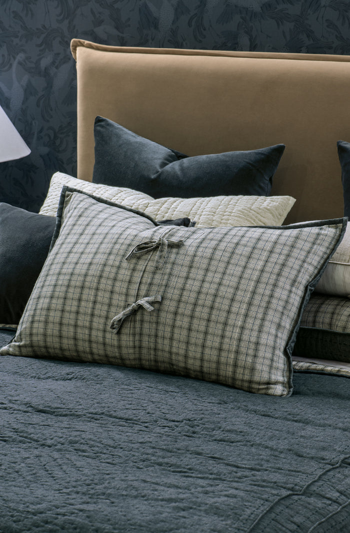 Ganuchi Midnight Eurosham Pair