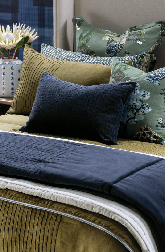 Kaiyu Moss Bedspread