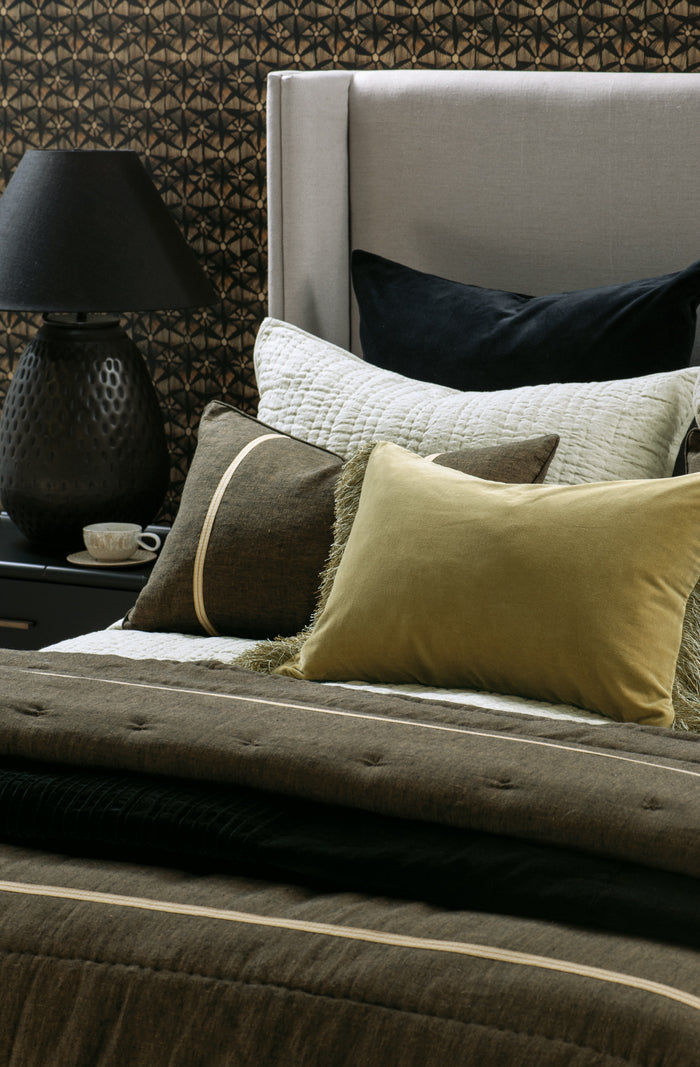 Piega Black Eurocase Pair