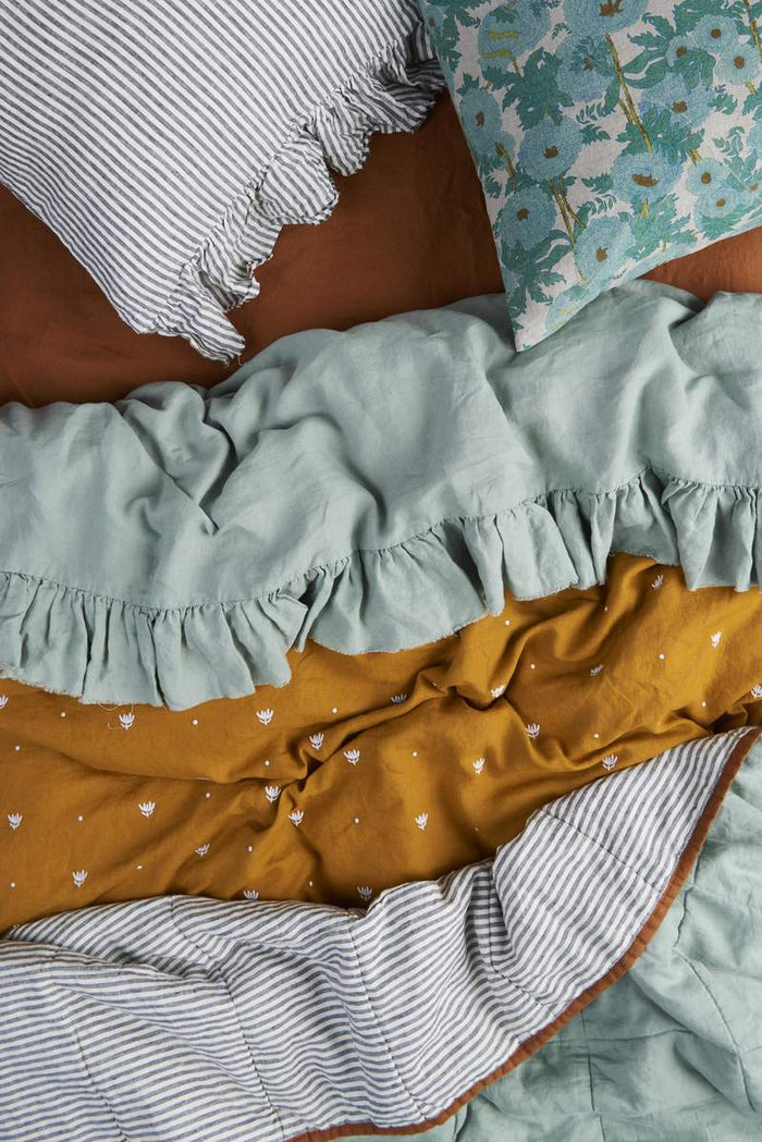 Joan's Floral Standard Eurocase - Set of 2