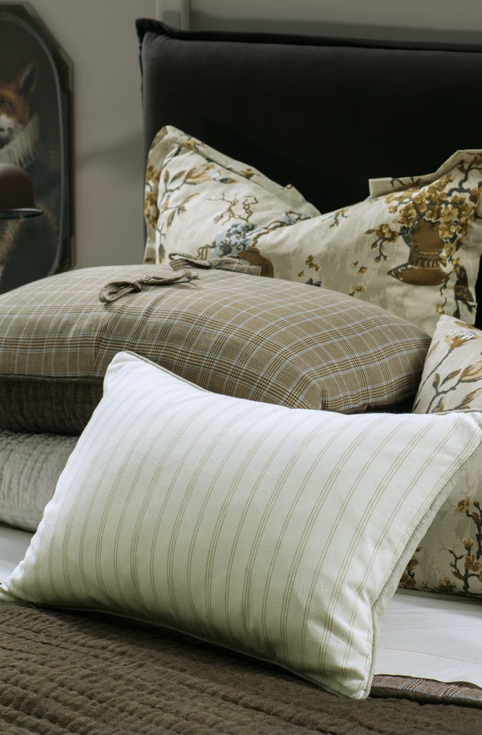 Tobiishi Oatmeal Comforter