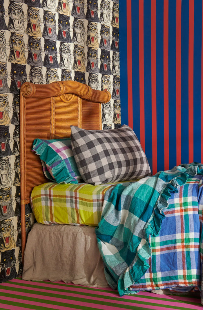 Licorice Gingham Standard Pillowcase - Set of 2