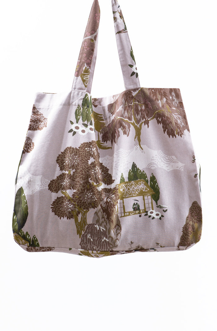 Yuttari Quartz Tote Bag