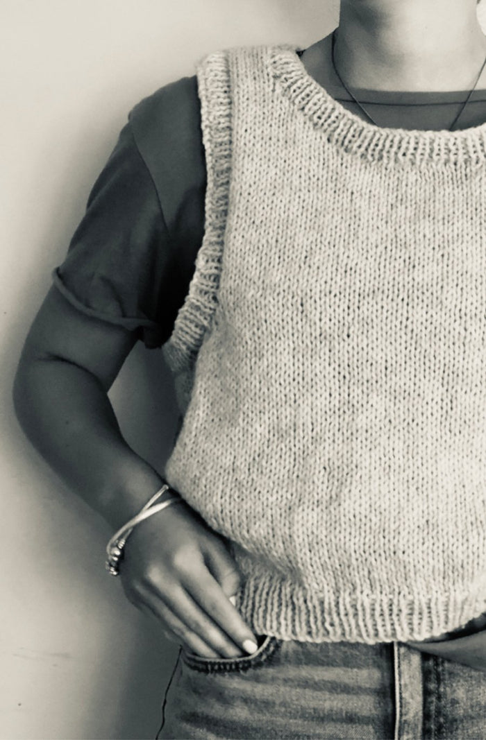 Nevis Vest Pattern