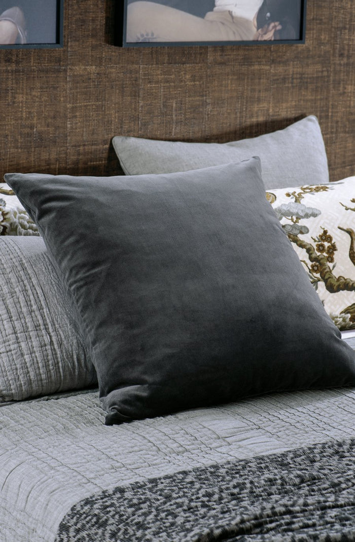 Tramonto Graphite Eurocase Pair